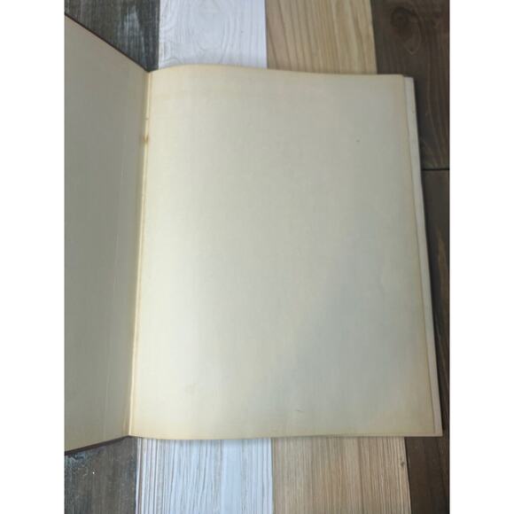 John F Kennedy Book THE TORCH IS PASSED Assassination of JFK Associated Press - Picture 2 of 7